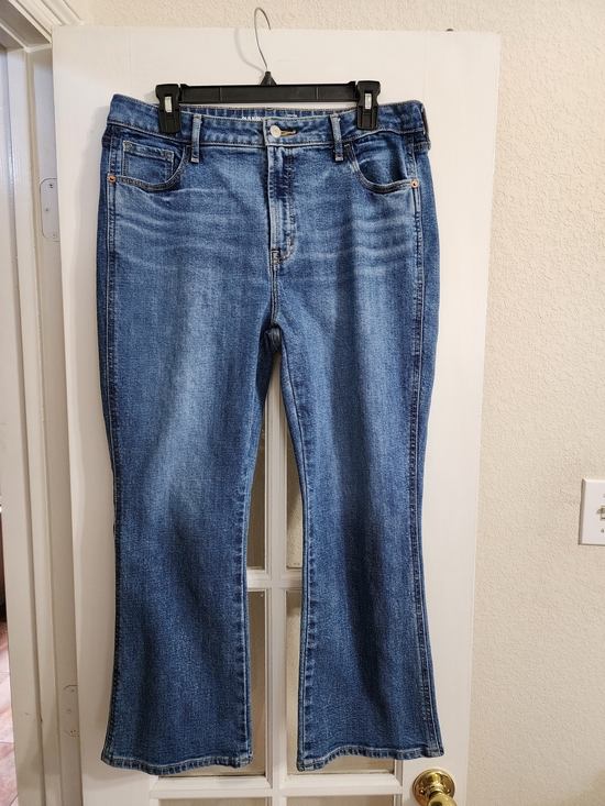 Old Navy Denim - Old Navy High Rise Vintage Cropped Flare Jeans Size 12